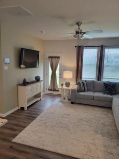Coastal Retreat with Resort Pools and Shuttle to Beach - 8