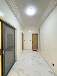 Beautiful 2-bedroom apartment with balcony and Wi-Fi in Dakar - 2
