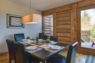 Luxurious Scandinavian Cottage with Private Jacuzzi - 5