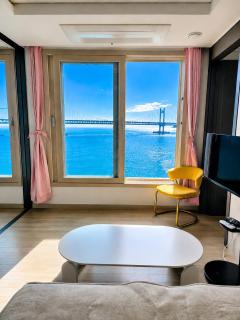 Crystal Ocean House - 5