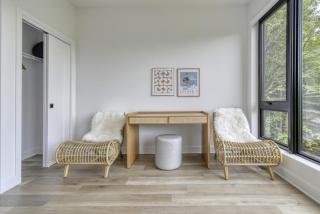Ultra Luxurious Modern Oasis Private Spa Sauna - 1