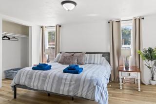 Riverview Bliss in Beautiful Home - 3