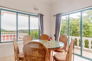 Edelweiss Apartments Near Beach and Airport - 3