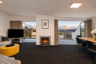 Alpine Vista with Mountain Views, Pool and Spa - 4