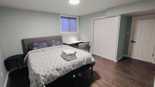 Modern 1400sqft 2BR Suite - AC - 1