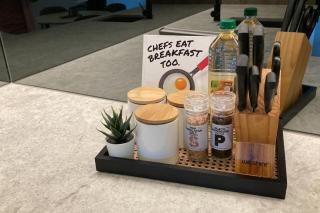 Comfy 1 Bedroom Apartment with WiFi and Parking - 1