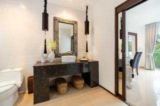 Baan Fah Sai Luxury Villa steps from Beach - 5