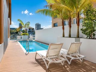 Apt 2 - Essentia - Surfers Paradise - 0