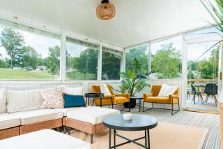 Sauna & Hot Tub Chalet with Game Room, 6BR - 5