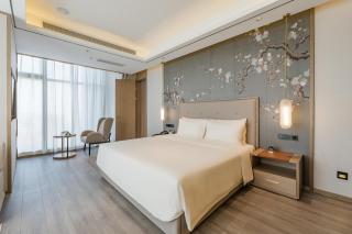 Atour Hotel Wuxi Coast City - 6