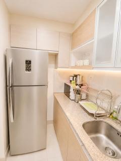Newtown 8 Boulevard, Full Sea View, 1 Bedroom & Kitchen, Full Options, Mactan Newtown - 8