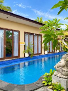 Pool View Mezzanine Loft - 1