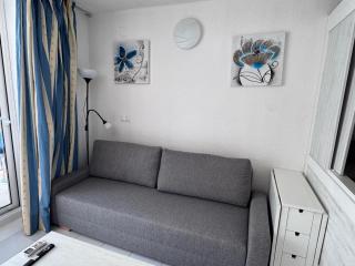 Apartamento con piscina Inter 2 - 3