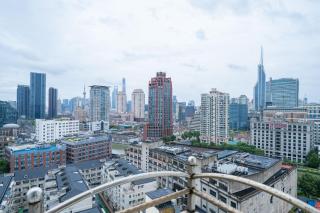 Yi Du Home-300m to People's Square & Metro -Credit Cards OK - 5