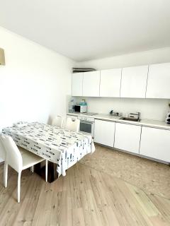 Spacious Crystal Beach - 5