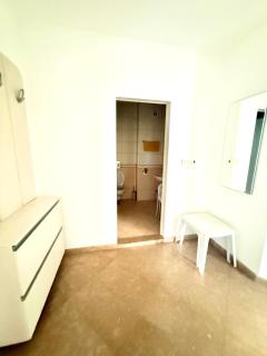 Spacious Crystal Beach - 1