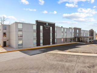 MainStay Suites Chambersburg - 7