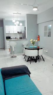 Central 2BR 2BA Oasis Near Parks and Metro Station - 6