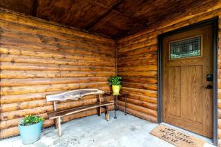 Cozy Cabin Rental on Sacred Land Ideal for Glamping in Kansas - 6