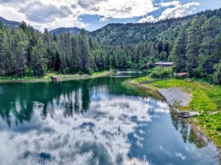 Bell Tent Glamping with Fire Ring & Lakeside Adventure in Swan Valley, Idaho - 6