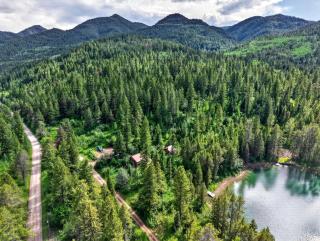 Bell Tent Glamping with Fire Ring & Lakeside Adventure in Swan Valley, Idaho - 5
