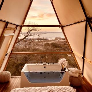 One-of-a-Kind Cliffside Glamping Experience with Sky Views in Cottonwood Shores, Texas - 7
