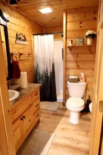 Off-Grid Lofted Cabin with Fire Pit Ideal for a Family Getaway in Maine - 5
