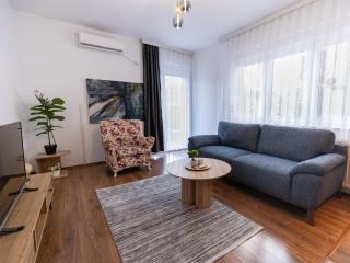 Premium Modern Apartment - 0