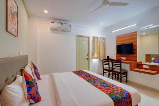 FabHotel Global Stay - 5