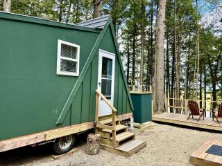 Gorgeous Vintage Airstream and Tiny House A-Frame Cabin with a Fabulous View near Acadia National Park - 7