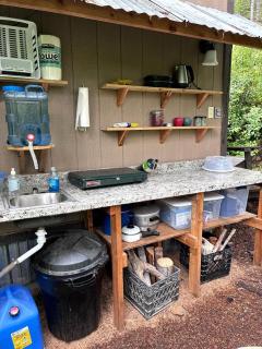 Cute Tiny House in the Woods for a Peaceful Getaway in Nature near Clark Fork, Idaho - 7