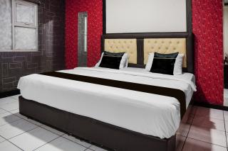 Hotel O near Tugu Simpang Haru formerly Zaara Guest House - 1