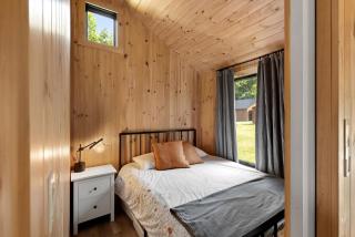 Scenic Scandinavian Retreat with Ski-In/Out Trail Access Near Stowe, Wolcott, Vermont - 8