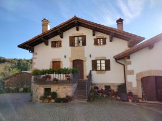 Casa rural Parriola - 0