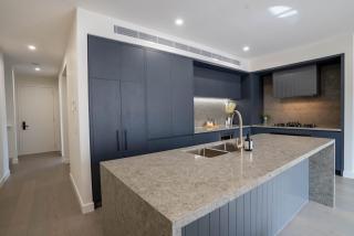 Stylish Fully Furnished 4BR with Parking Backyard - 6