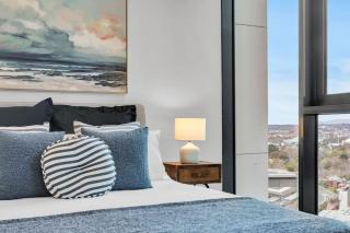 Hotel Style 2BR Condo City View with Pool Parking - 5