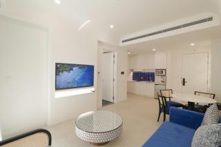 The Argent Apartment - 6
