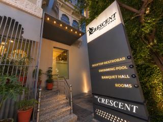 The Crescent Udaipur, Boutique Hotel Near Lake Pichola with Pool - 5