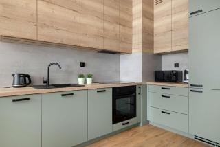 Stylish Apartment with Parking and Balcony by Noclegi Renters - 8