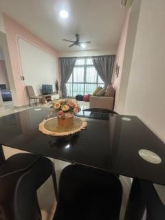 Conezion, goft view, beside ioi city mall, opposite hospital serdang, beside Uniteen and UPM, Putrajaya - 0