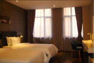 Ease Hotel Xi'an High-tech Zone 4th Zhangba Road Metro Station - 1