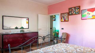 Casa indipendente con ampia veranda - 5