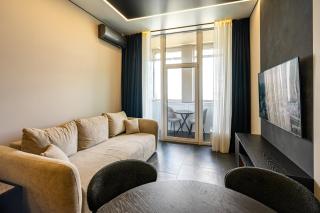29-361 Manhattan, Beresteiskyi 11, Kyiv, Politekh metro nearby, panoramic city view, 15 kW backup power, Petrovdom Apartment - 8