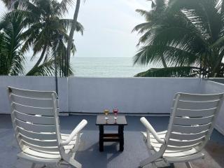 The westend -A Home by the Sea - 8