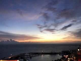 2-Bedroom 2 Bathroom Apartment with Ocean View - 1