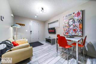 Bright 2BDRM - King Bed - Patio - Netflix - WiFi - 9