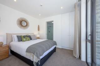 Marina Views - Luxury Apartment - Wanaka - 3