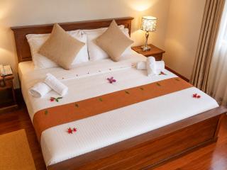 Daffodils Hotel by KYNROCK Hotels - 2