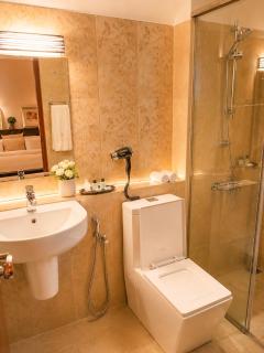 Daffodils Hotel by Kynrock Hotels - 3