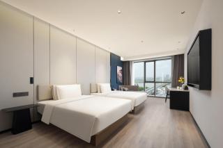Atour Hotel Nantong Longxin Plaza - 2